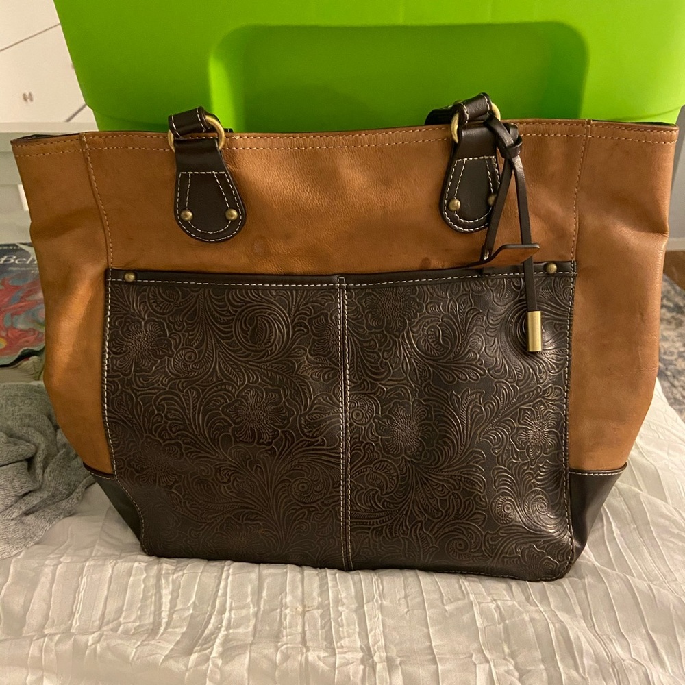 Giani Bernini medium size brown and tan bag